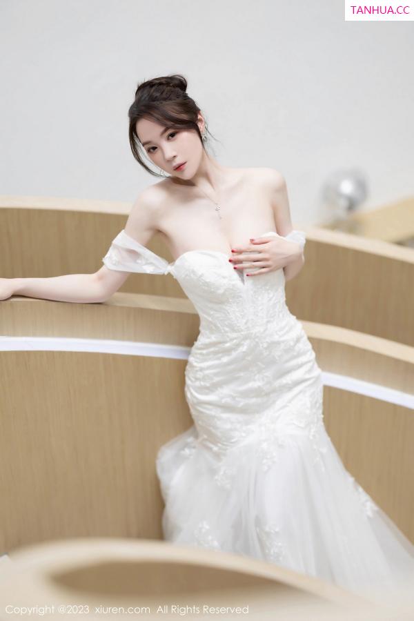 梦心玥  [XiuRen]高清写真图 2023.08.30 No.7310 梦心玥 婚纱美腿第22张图片